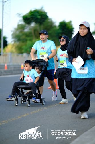 Race photo from KBP City Run 2024