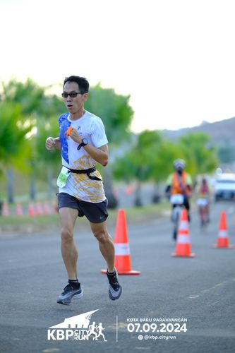 Race photo from KBP City Run 2024