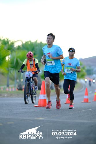 Race photo from KBP City Run 2024