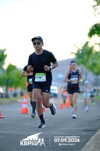 Race photo from KBP City Run 2024