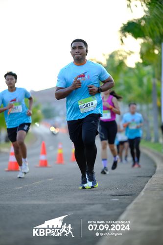 Race photo from KBP City Run 2024
