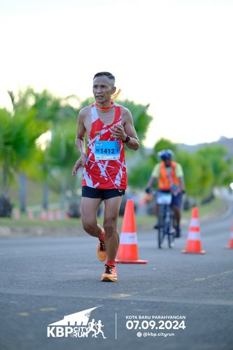 Race photo from KBP City Run 2024