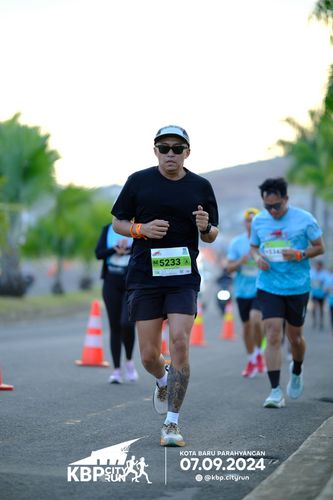 Race photo from KBP City Run 2024