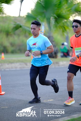 Race photo from KBP City Run 2024