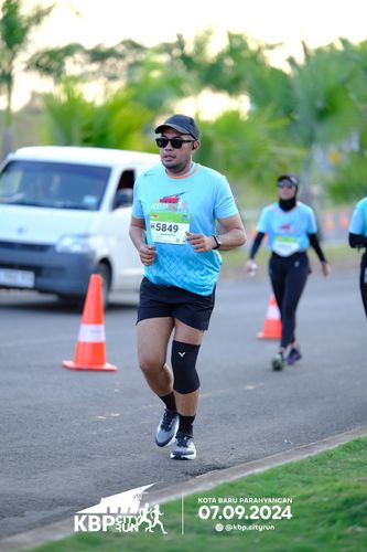 Race photo from KBP City Run 2024