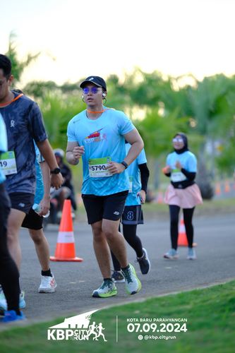 Race photo from KBP City Run 2024