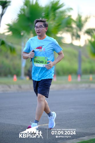 Race photo from KBP City Run 2024