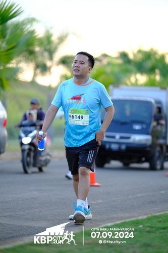 Race photo from KBP City Run 2024