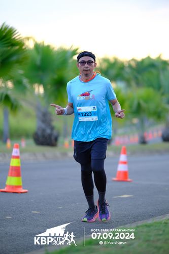 Race photo from KBP City Run 2024