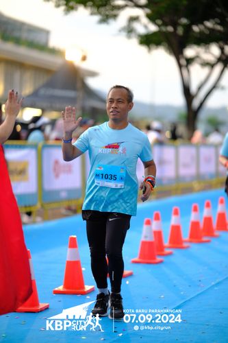 Race photo from KBP City Run 2024