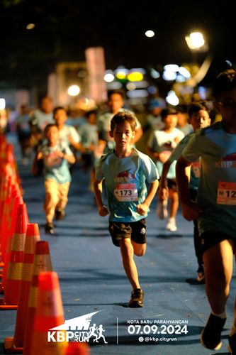 Race photo from KBP City Run 2024
