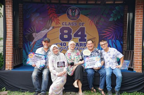 Race photo from Class of 84, 40 Years Togetherness