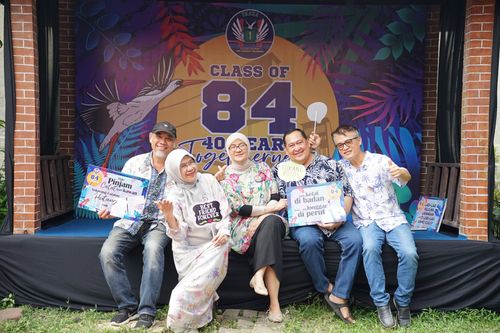 Race photo from Class of 84, 40 Years Togetherness