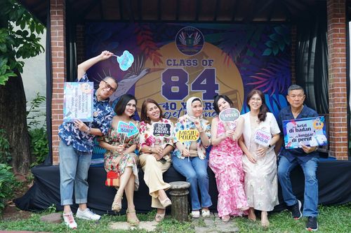 Race photo from Class of 84, 40 Years Togetherness