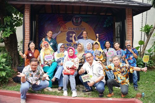 Race photo from Class of 84, 40 Years Togetherness