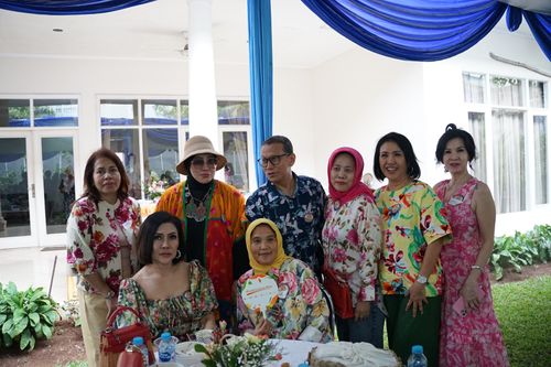 Race photo from Class of 84, 40 Years Togetherness