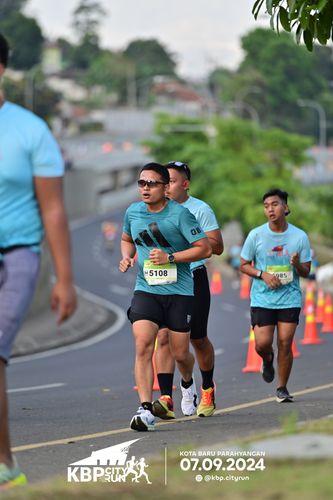 Race photo from KBP City Run 2024