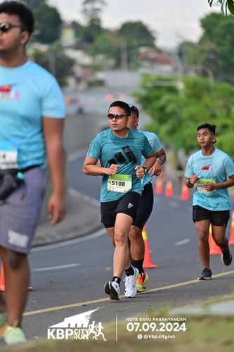Race photo from KBP City Run 2024