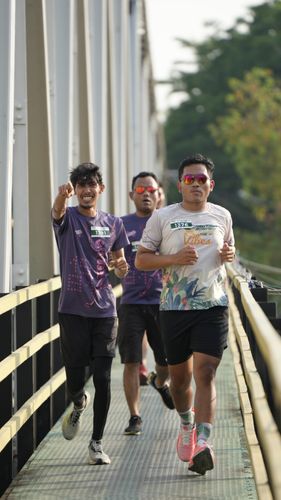 Race photo from ABR 2024 VIBES