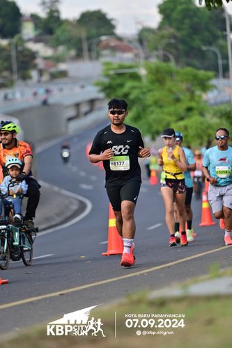 Race photo from KBP City Run 2024