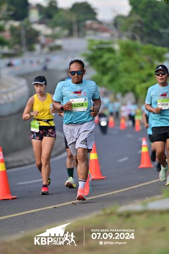 Race photo from KBP City Run 2024