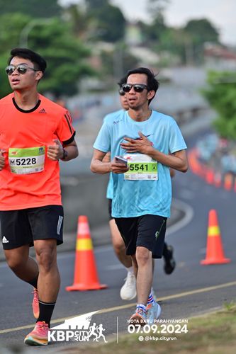 Race photo from KBP City Run 2024