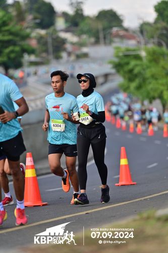 Race photo from KBP City Run 2024