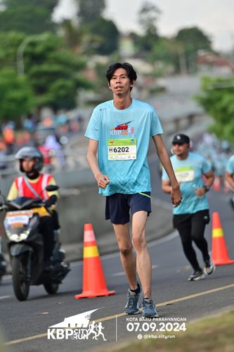 Race photo from KBP City Run 2024