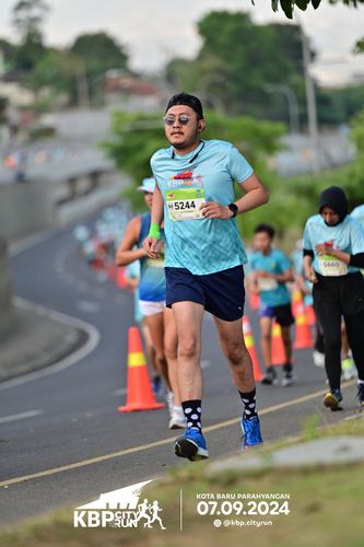 Race photo from KBP City Run 2024