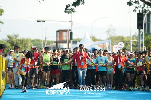 Race photo from KBP City Run 2024