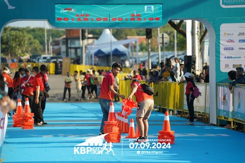 Race photo from KBP City Run 2024