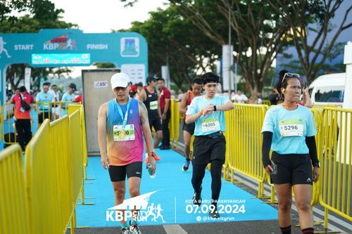 Race photo from KBP City Run 2024