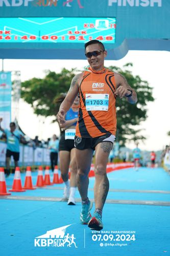 Race photo from KBP City Run 2024
