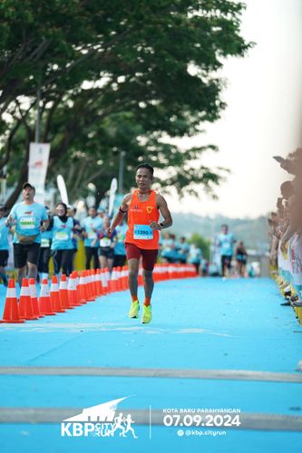 Race photo from KBP City Run 2024
