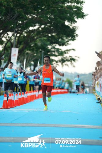 Race photo from KBP City Run 2024