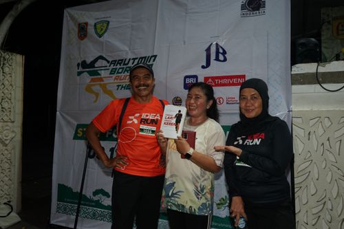 Race photo from ISC - Arutmin Borneo Run 