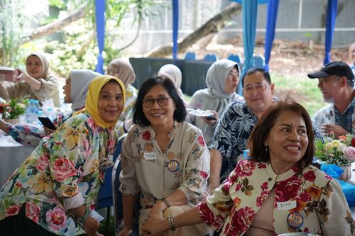 Race photo from Class of 84, 40 Years Togetherness