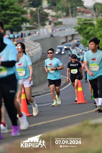 Race photo from KBP City Run 2024