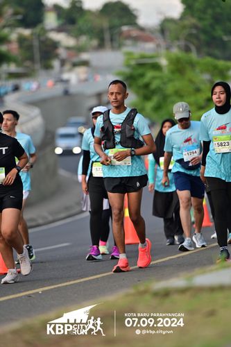 Race photo from KBP City Run 2024