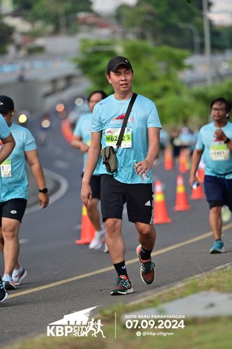 Race photo from KBP City Run 2024