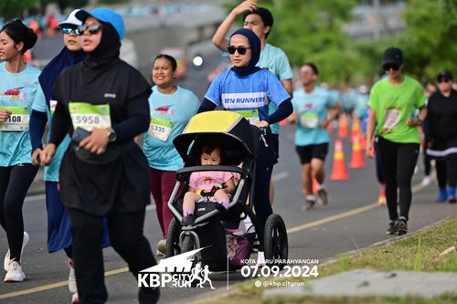Race photo from KBP City Run 2024