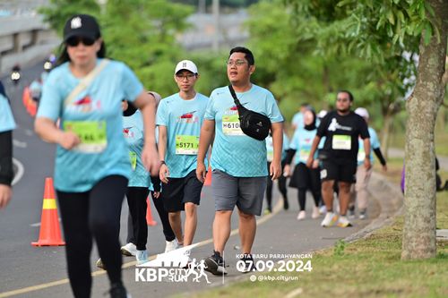 Race photo from KBP City Run 2024