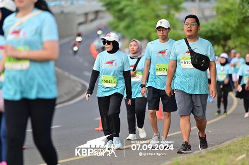 Race photo from KBP City Run 2024