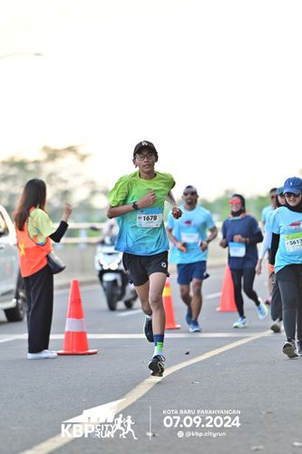 Race photo from KBP City Run 2024
