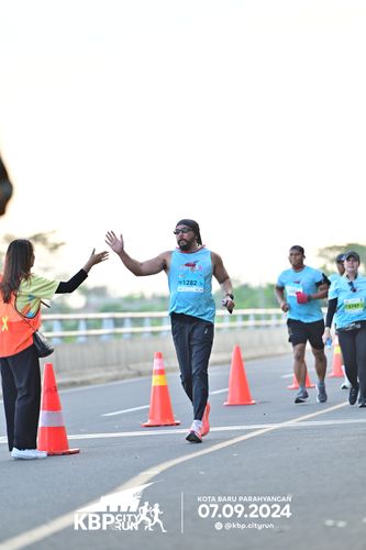 Race photo from KBP City Run 2024