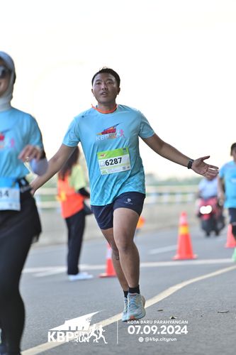 Race photo from KBP City Run 2024