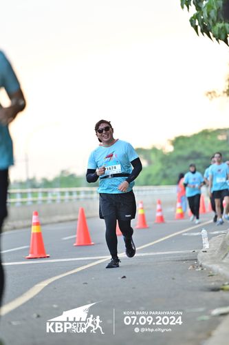 Race photo from KBP City Run 2024