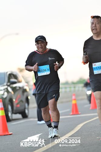 Race photo from KBP City Run 2024