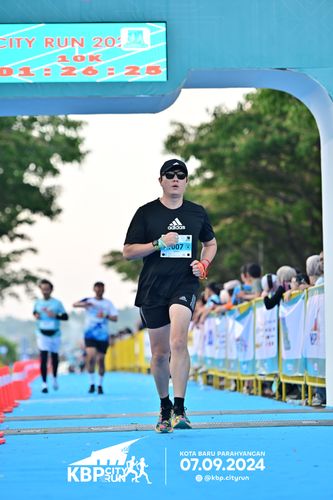 Race photo from KBP City Run 2024