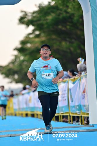 Race photo from KBP City Run 2024